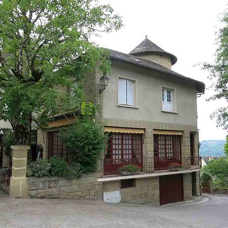 Hotel La Tour Aubazines Exterior foto